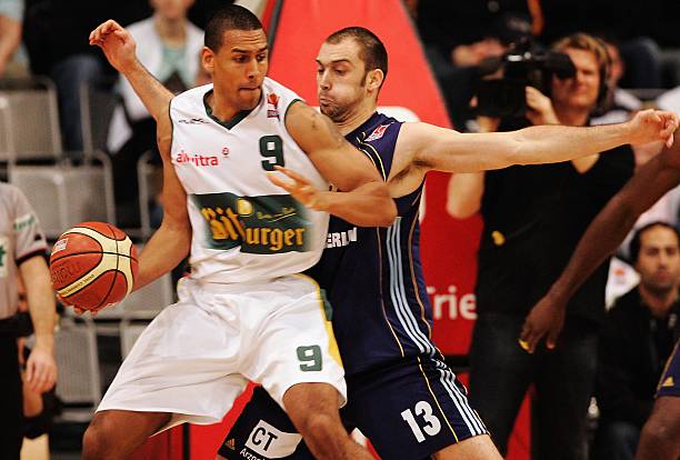 进球后的 进球后的