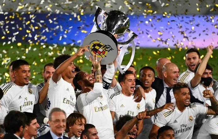 得到充足的 得到充足的